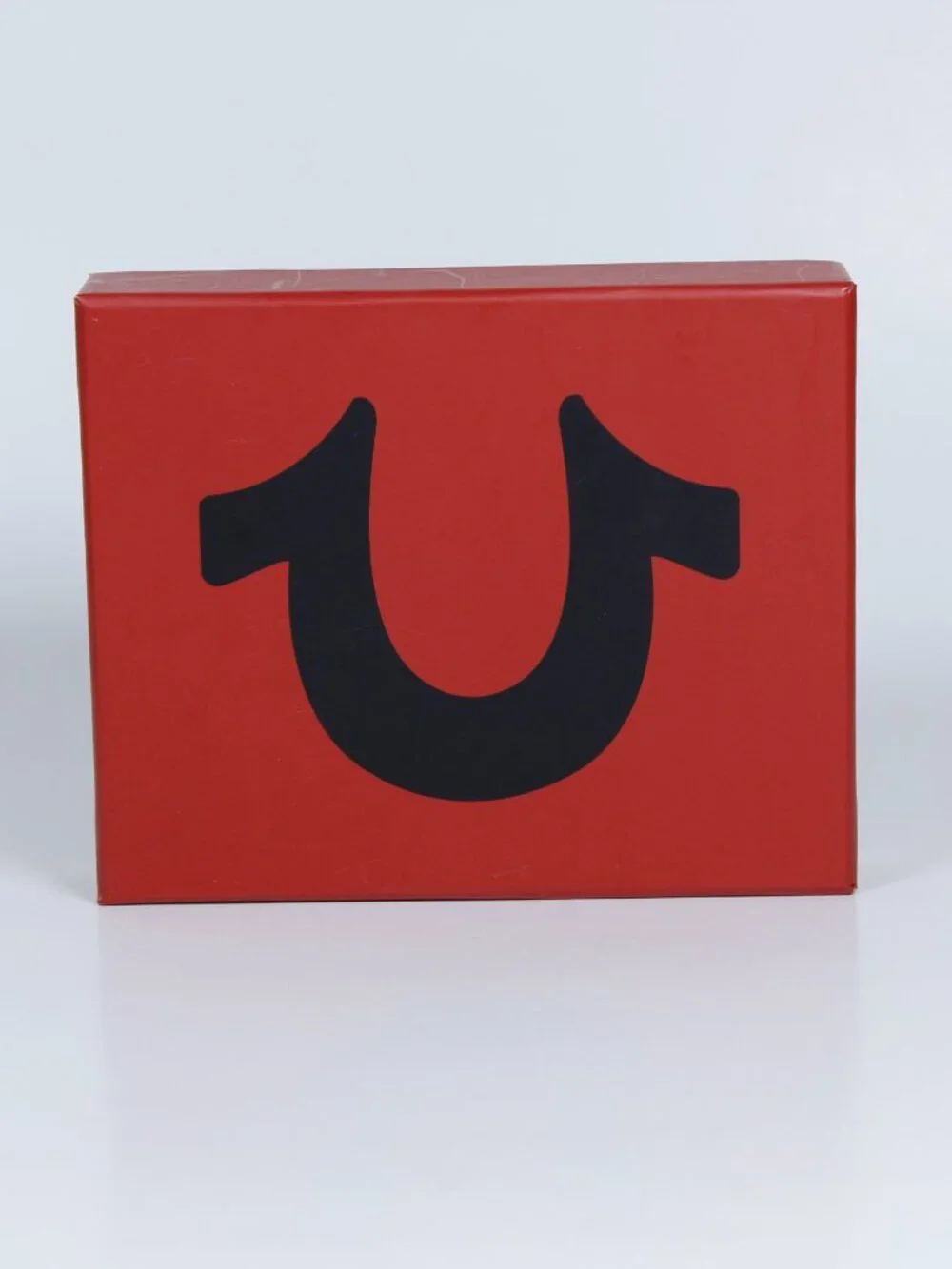 True Religion Original Wallet – Genuine Leather with Silver Plate – New‎ in Box